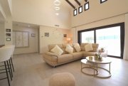 Algorfa Exklusive Villa mit 3 Schlafzimmern, 2 Bädern und Gemeinschaftspool im La Finca Golf Resort Haus kaufen