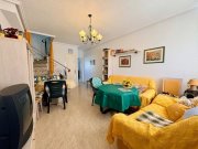Rojales Reihenhaus mit 2 Schlafzimmern, 1 Bad, Gäste-WC und Gemeinschaftspool in der Urbanisation La Fiesta II Haus kaufen