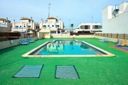 Daya Vieja Obergeschoss-Wohnung mit 2 Schlafzimmern, 1 Bad, Dachterrasse und Gemeinschaftspool Wohnung kaufen