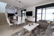 Benijófar Moderne Doppelhaushälfte mit 3 Schlafzimmern, 2 Bädern, Gäste-WC, Dachterrasse und Privatpool Haus kaufen
