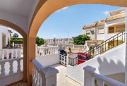 Torrevieja Erdgeschosswohnung mit Terrasse, Innenhof und Gemeinschaftspool Wohnung kaufen