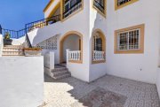 Torrevieja Erdgeschosswohnung mit Terrasse, Innenhof und Gemeinschaftspool Wohnung kaufen