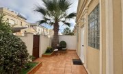 Torrevieja Freistehende Villa mit 4 Schlafzimmern, 2 Bädern, Dachterrasse und Garage in Aguas Nuevas Haus kaufen