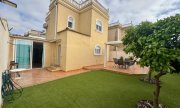 Torrevieja Freistehende Villa mit 4 Schlafzimmern, 2 Bädern, Dachterrasse und Garage in Aguas Nuevas Haus kaufen