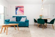 Torrevieja Villen mit 3 Schlafzimmern, 2 Bädern, Vorinstallation Klimaanlage, Privatpool und Kfz-Stellplatz Haus kaufen
