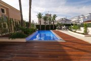 Drachhausen Luxuriöse, bezugsfertige Villa direkt am Strand Haus kaufen