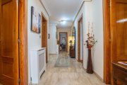 Torrevieja Wunderschöne Villa mit 6 Schlafzimmern, 6 Bädern, Dachterrasse, Alarmanlage und Privatpool Haus kaufen