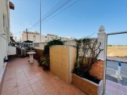 La Mata Erdgeschosswohnung mit 2 Schlafzimmern, 1 Bad, Tiefgaragenstellplatz und Gemeinschaftspool nur 300 m vom Strand Wohnung kaufen