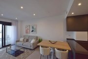 Torrelamata Appartements mit 2 Schlafzimmern, 2 Bädern, Vorinstallation Klimaanlage, Kfz-Stellplatz und Gemeinschaftspool nur 700 m vom