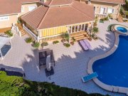 Cabo Roig Prächtige freistehende Villa mit 3 Schlafzimmern, 4 Bädern, Fitnessraum, Sauna, Garage und Privatpool nur 1 km vom Strand Haus