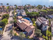 Cabo Roig Prächtige freistehende Villa mit 3 Schlafzimmern, 4 Bädern, Fitnessraum, Sauna, Garage und Privatpool nur 1 km vom Strand Haus