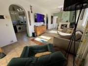 La Florida Attraktive und große Villa, die über vier Schlafzimmer und zwei Badezimmer verfügt Haus kaufen