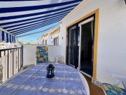 Orihuela Costa Apartment mit 3 Schlafzimmern, privater Dachterrasse, Meerblick, Pool und Tennisplatz in La Florida Wohnung kaufen