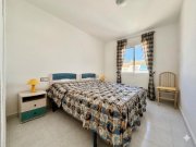 Orihuela Costa Apartment mit 3 Schlafzimmern, privater Dachterrasse, Meerblick, Pool und Tennisplatz in La Florida Wohnung kaufen