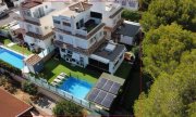 Orihuela Costa Freistehendes Haus im rustikal-modernen Stil mit privatem Pool, Whirlpool und Keller Haus kaufen