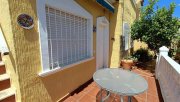 Orihuela Costa Sehr schönes Endreihenhaus mit 2 Schlafzimmern, 2 Bädern, Gästebereich im Souterrain, Dachterrasse und Gemeinschaftspool Haus