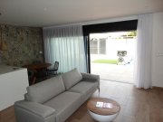 Pilar de la Horadada Wunderschöne Doppelhaushälften mit 3 Schlafzimmern, 3 Bädern, Dachterrasse, Kfz-Stellplatz und Privatpool Haus kaufen
