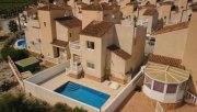 San Miguel de Salinas Villa mit 3 Schlafzimmern, 2 Bädern, Gäste-WC, Garage und Privatpool in Lakeview Mansions Haus kaufen