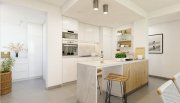 Polop Dreigeschossige Villen mit 3 Schlafzimmern, 3 Bädern, Klimaanlage, Meerblick, Garage/Keller, Privatpool und Kfz-Stellplatz Haus