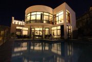 El Campello Moderne Villa mit beheiztem Pool und spektakulärem Panoramablick auf Küste und Meer und mit Vermietungslizenz Haus kaufen