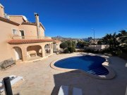 El Campello Villa mit 3 Schlafzimmern, 2 Bädern, Privatpool, Garage und Panoramablick auf die Küste und das Meer Haus kaufen