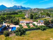 Alfaz del Pi Privates Anwesen im mediterranen Finca-Stil mit freiem Blick auf die Berge und großzügigen Außenbereichen Haus kaufen