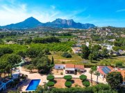 Alfaz del Pi Privates Anwesen im mediterranen Finca-Stil mit freiem Blick auf die Berge und großzügigen Außenbereichen Haus kaufen