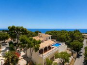 Altea Südlich ausgerichtete Villa in ausgezeichnetem Zustand mit Panoramablick auf das Meer und die Berge Haus kaufen