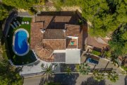 Altea Villa in mediterranem Stil mit beheiztem Pool und viel Privatsphäre in der Nähe des Golfplatzes von Altea Haus kaufen
