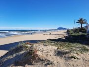 Denia Exklusive Reihenhäuser mit 3 Schlafzimmern, 2 Bädern, Gäste-WC, Klimaanlage, Kfz-Stellplatz und Gemeinschaftspool nur 250 m