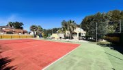 Denia Sehr gepflegte Villa mit großem Grundstück, großem Pool, Tennisplatz, Brunnen, Garage, Heizung, Klima und vielen Extras Haus