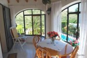 Benitachell Gemütliche Villa mit sehr schöner Poolterrasse in Benitachell Haus kaufen