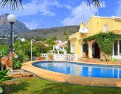 Javea Xabia freistehende 251qm Villa, 4 Schlafzimmer, 2 Bäder, Schwimmbecken, Garage, 913qm Grund, Javea nahe Denia Haus kaufen