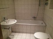 Leipzig * Vermietete und günstige DG 3-Zimmerwohnung mit Wannenbad, EBK und Laminat in ruhiger Lage! * Gewerbe kaufen