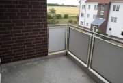 Leuna Gemütliche und gut vermietete 3-Zimmer mit Balkon, Wannenbad und Stellplatz in ruhiger Lage! Wohnung kaufen