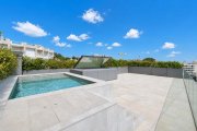 Palma / Cala Major Leben am Meer: Exklusives Duplex-Penthouse mit 105 m² Dachterrasse und privatem Pool Wohnung kaufen