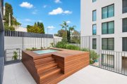 Palma / Cala Major Mallorca fühlen, Luxus leben – moderne Meerblickwohnung mit eigenem Pool Wohnung kaufen