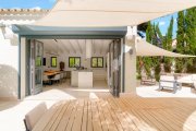 Andratx / Port d'Andratx Villa im Beachhouse Design mit traumhaftem Garten in Puerto de Andratx Haus kaufen