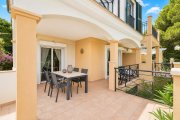 Andratx / Urbanització Es Camp de Mar Mediterraner Wohntraum in Camp de Mar: Stilvolles Reihenhaus zwischen Golfplatz und Sandstrand Haus kaufen