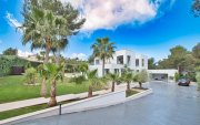 Santa Ponça Moderne Luxusvilla mit großem Garten & Pool – Familienidylle in Nova Santa Ponsa Haus kaufen