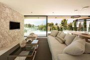 Bendinat Elegante Traumvilla in Toplage – Erstbezug & High-End-Ausstattung in Bendinat Haus kaufen