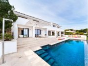 Bendinat modernisierte Villa mit fantastischen 180° Meerblick Haus kaufen