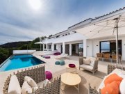 Bendinat modernisierte Villa mit fantastischen 180° Meerblick Haus kaufen