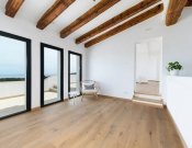 Bendinat modernisierte Villa mit fantastischen 180° Meerblick Haus kaufen