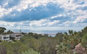 Calvià / Costa d'en Blanes Meerblick-Villa in Costa d’en Blanes mit Pool und Dachterrasse – renovierungsbedürftig Haus kaufen
