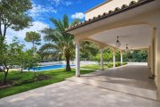 Sol De Mallorca Mediterranes Wohnparadies: Villa mit Pool und großem Garten in Sol de Mallorca Haus kaufen