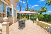 Costa De La Calma Mallorca-Lifestyle pur: Mediterrane Villa mit Pool, Whirlpool und Sonnen­terrassen Haus kaufen