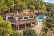 Calvià Exklusive Finca auf 16.000 m² – Mediterranes Leben mit Weitblick bis zum Meer Haus kaufen