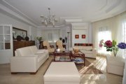 Alanya/Kargicak *’*PROVISIONSFREI*’*Schöne Villa mit großem Grundstück und privatem Pool Haus kaufen