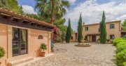 Son Macia SANREALTY | Landhaus mit atemberaubenden Ausblicken in Son Macia auf Mallorca Haus kaufen